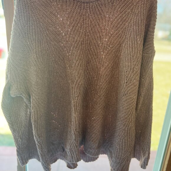 Light Purple Sweater - Picture 3 of 3